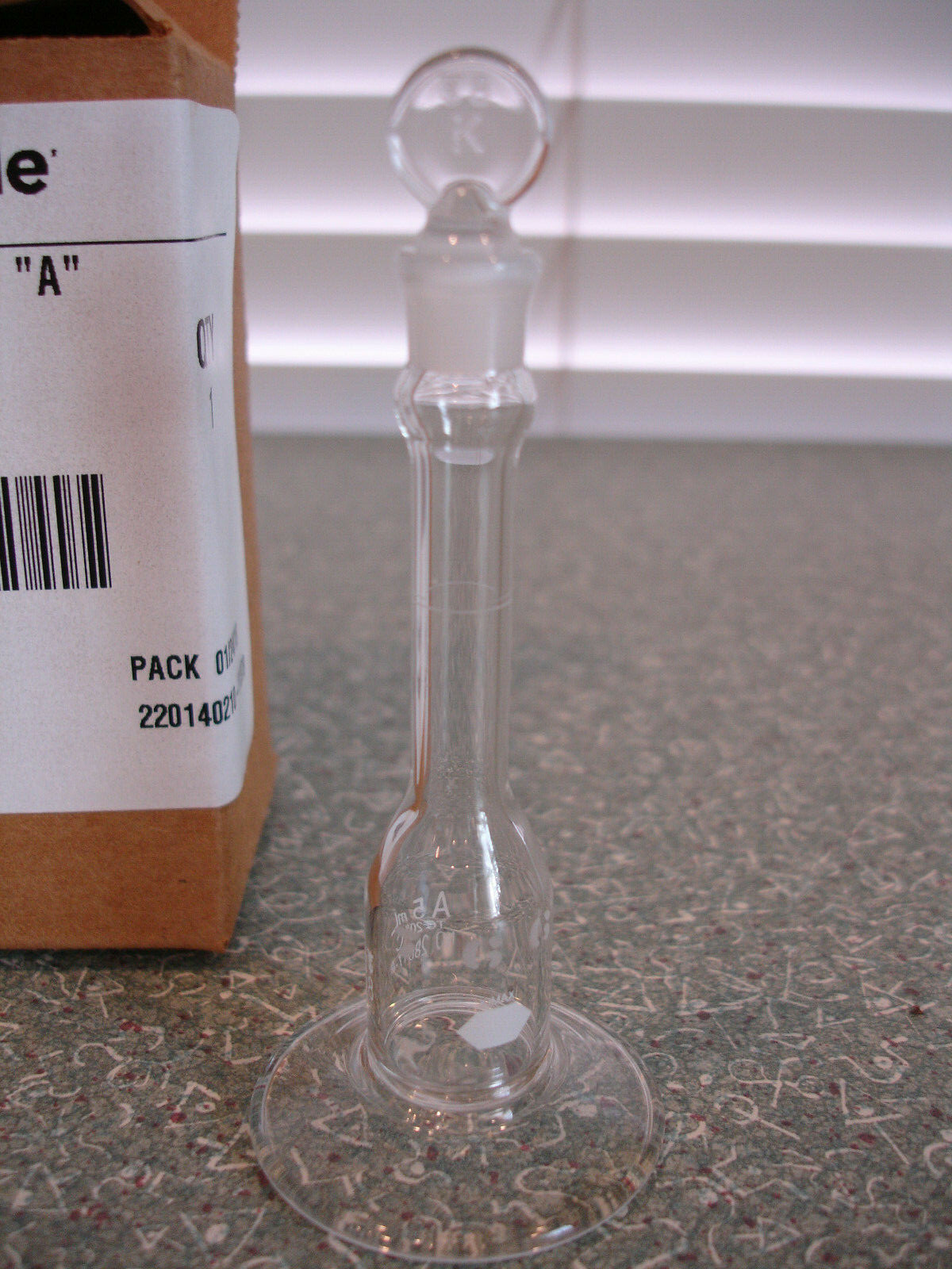 Kimax 5 ml Class A Volumetric Flask w/Glass Stopper 28017A 5ML